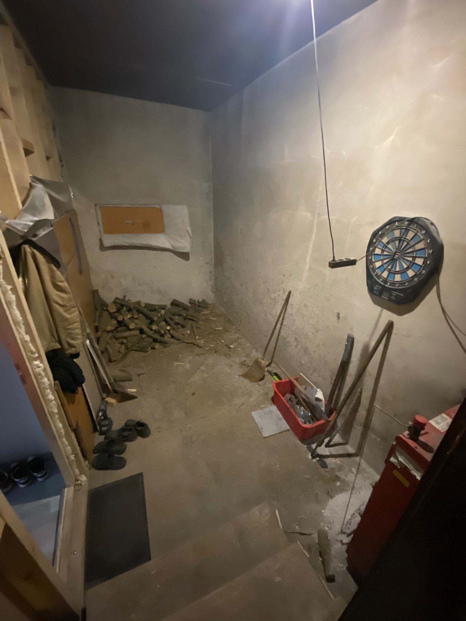 đĄ EladĂł felĂșjĂtott emeletes csalĂĄdi hĂĄz â JĂĄnoshalma - Image 15