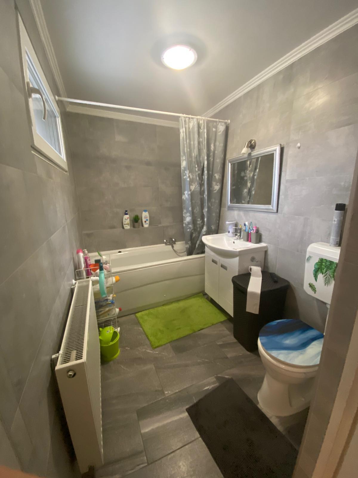 đĄ EladĂł felĂșjĂtott tĂĄrsashĂĄzi otthon â Baja - Image 9